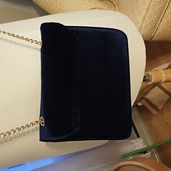 Olivia Miller Purse "Love" - Picture 4 of 8